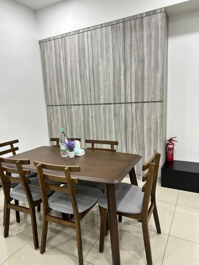 Manjung Vermogen Stay-Wi-Fi+Ktv Sitiawan Exterior foto